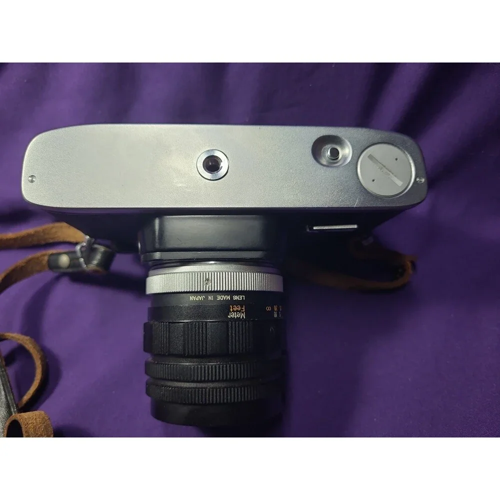 Wards SLR 600 Soligor Lens  35mm Film Camera with Leather Case Vintage
